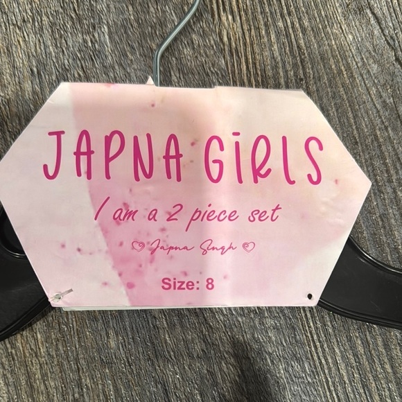 Black and White Floral Top for kids - Picture 5 of 5